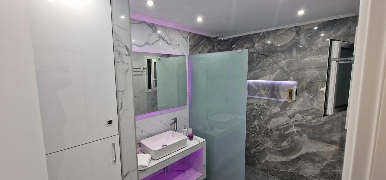 Luxury Apartment In Attiki Athen Exterior foto